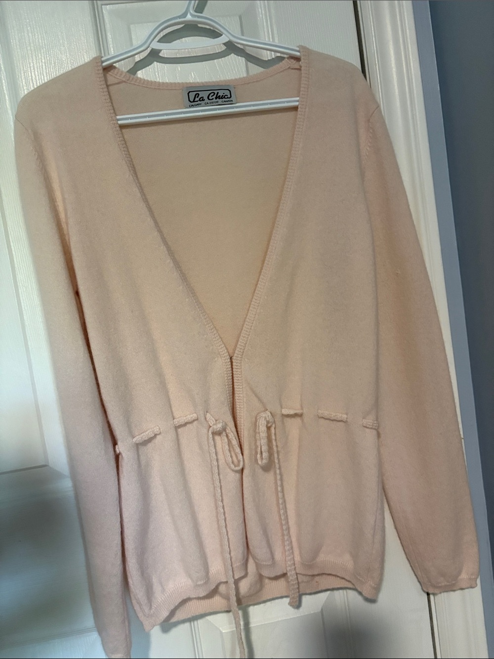 chic Light pink cashmere vintage cardigan